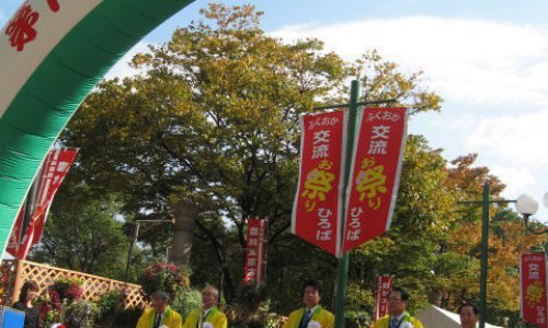 孕期乳头流清水了-怀孕期间乳晕流水网 :分享怀孕乳晕分泌白色分泌物-怀孕了乳晕出奶口明显正常吗知识